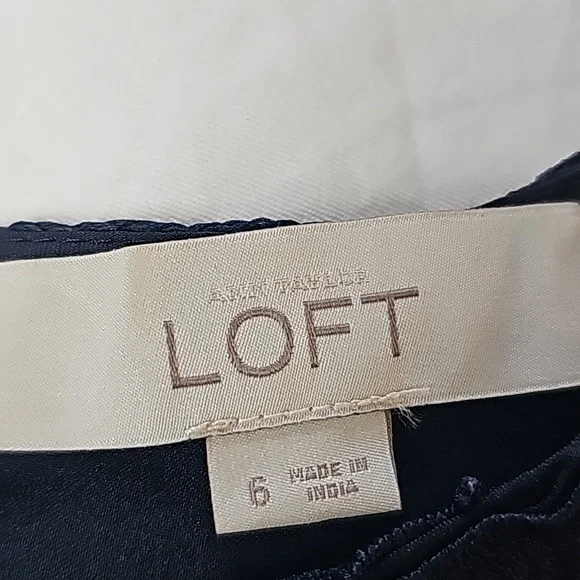 Loft Floral Lace Design Navy Blue Dress rounded scoop neck Mother of the bride - Picture 9 of 14